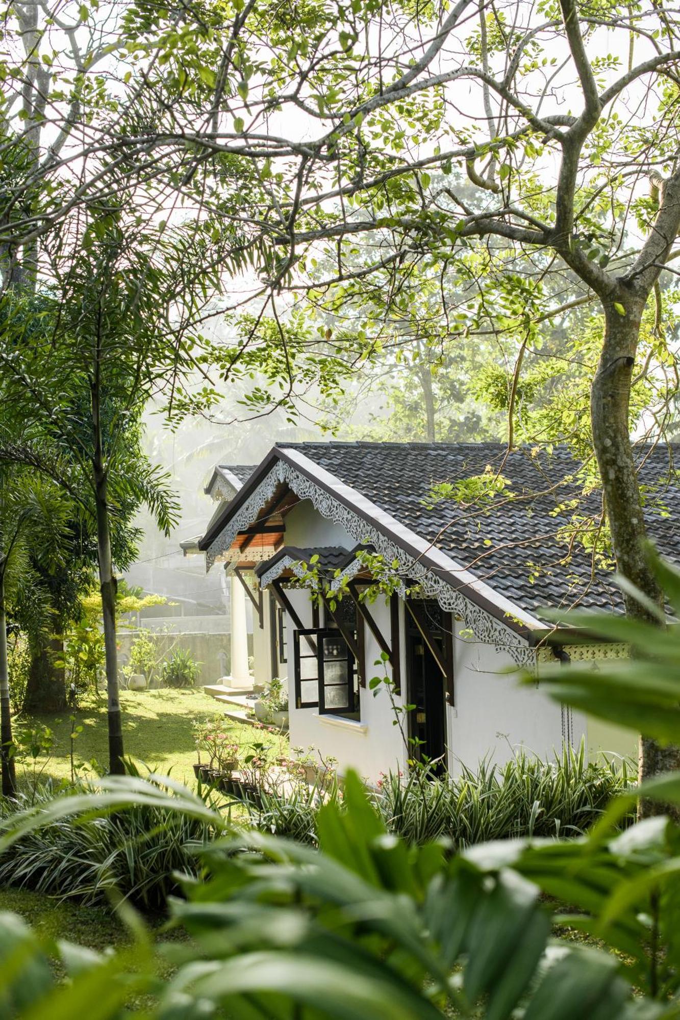 Отель Roots Retreat Унаватуна Экстерьер фото